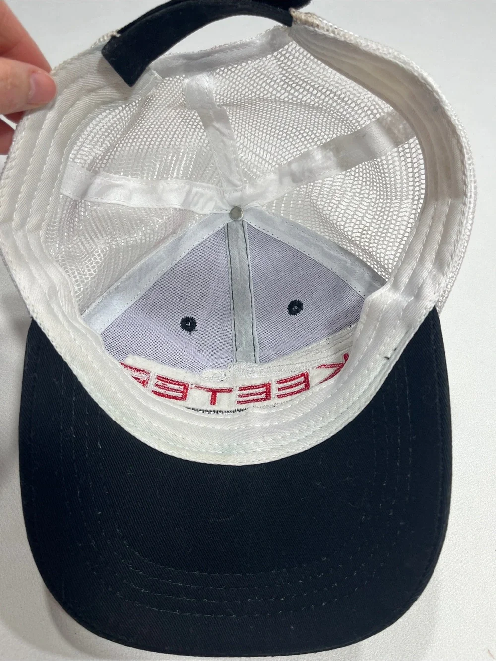 Skeeter Performance Fishing Boats Trucker Hat Mesh Snapback Black White